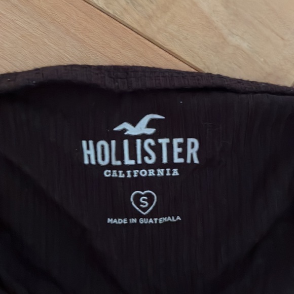 Hollister Black Slim Twist Back Ribbed Long Sleeve - Picture 7 of 7